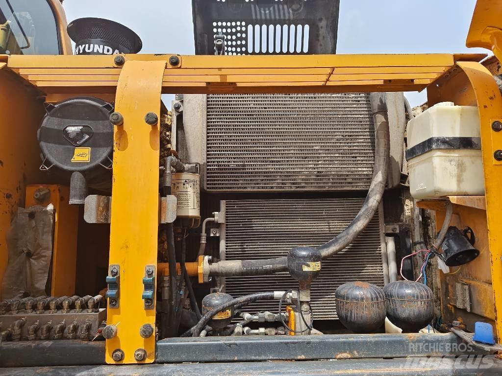 Hyundai R210W-9 Gravemaskiner på hjul
