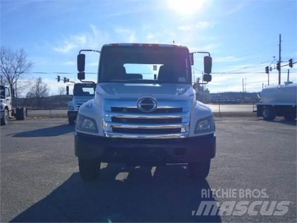 Hino 338 Chassis