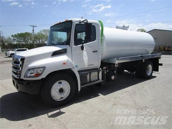 Hino 338 Slamsuger
