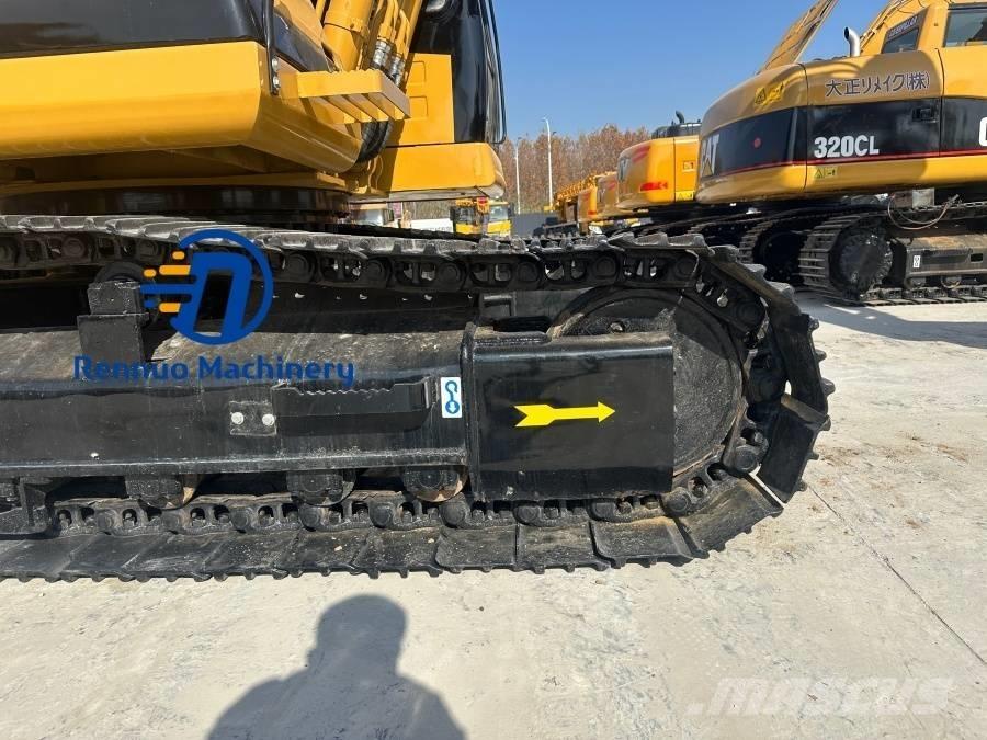 CAT 320 B L Gravemaskiner på larvebånd