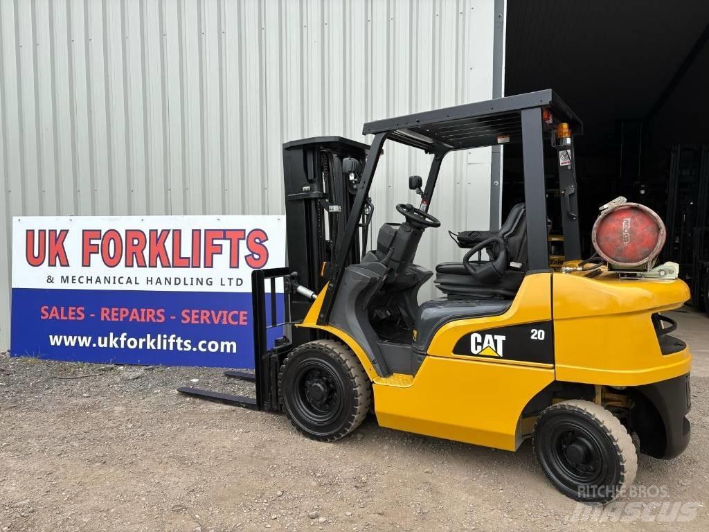 CAT GP 20 N LPG gaffeltrucks