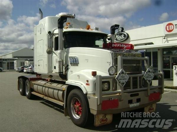 Mack Superliner Trækkere