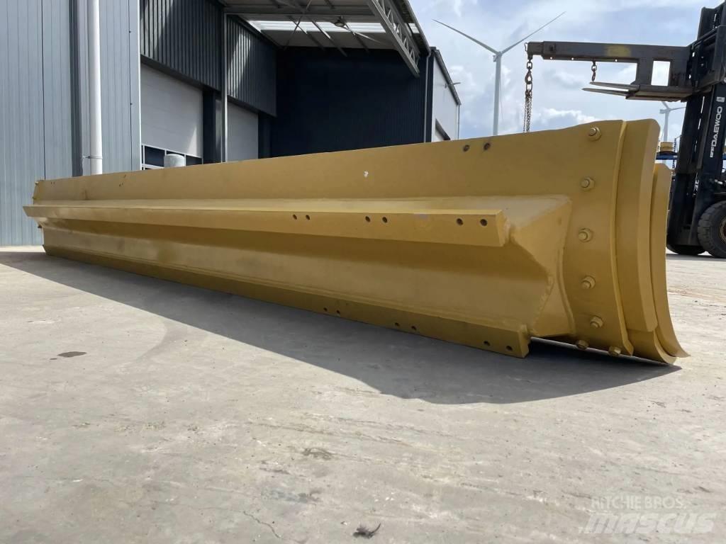 CAT 12G Moldboard Klinger