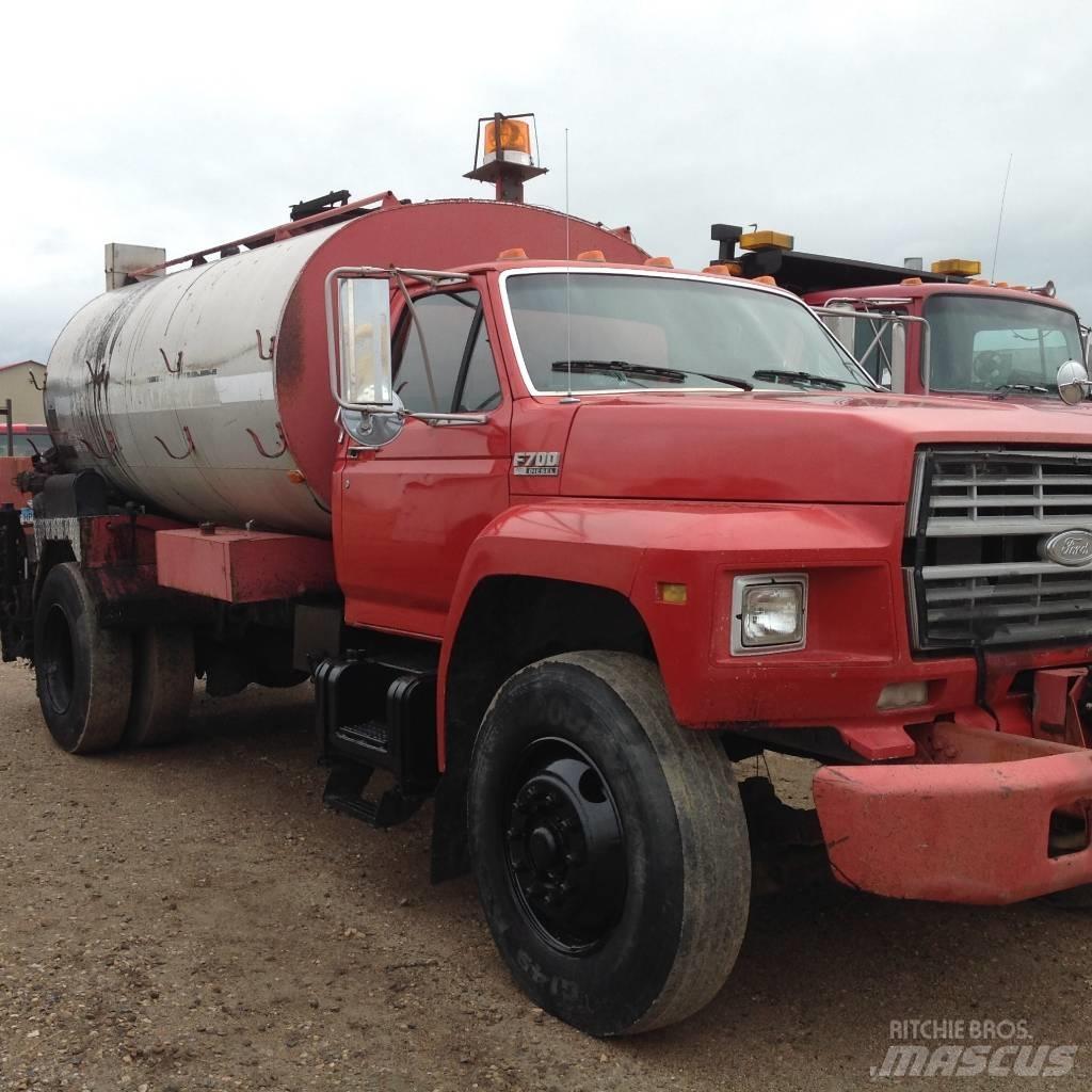 Ford F 700 Betonbiler