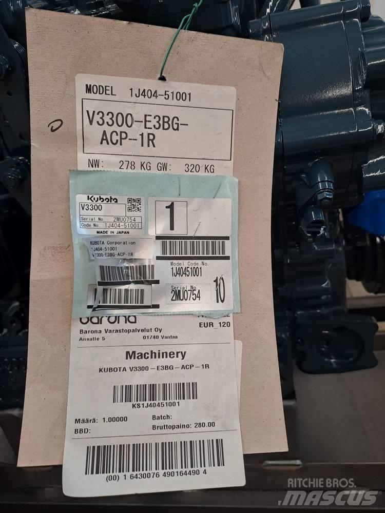 Kubota V 3300 Motorer