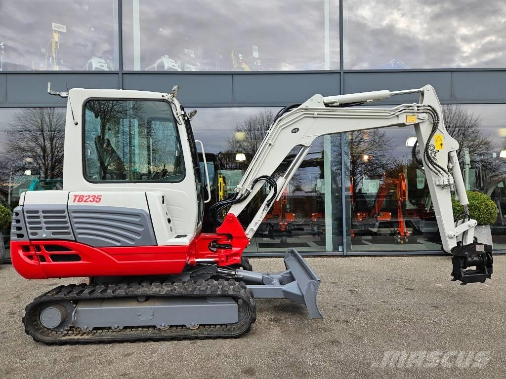 Takeuchi TB 235 Minigravemaskiner