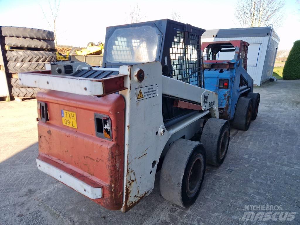 Bobcat 763 H.  2x Minilæsser - skridstyret