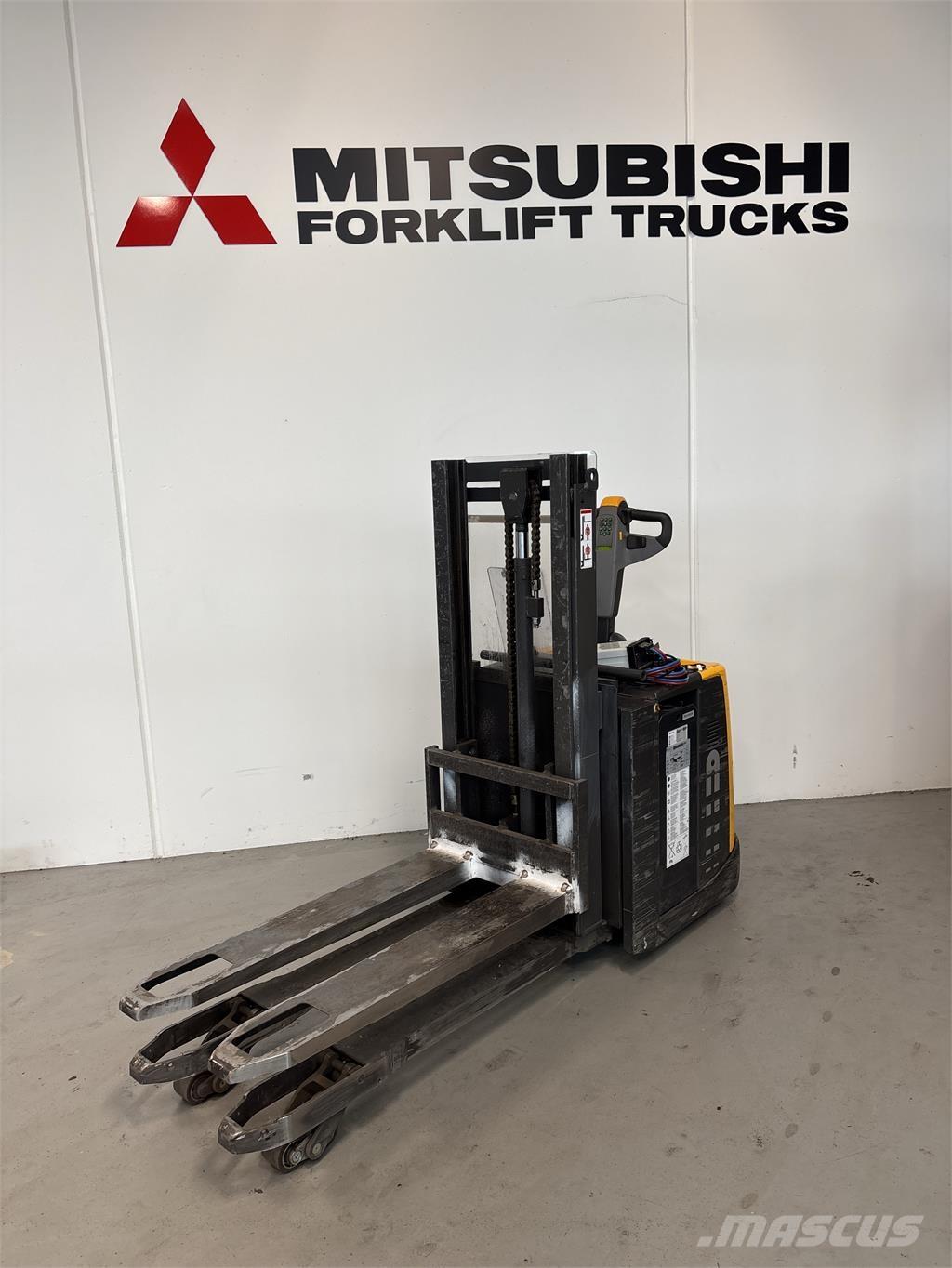 Atlet PDP200 Selvkørende stablere