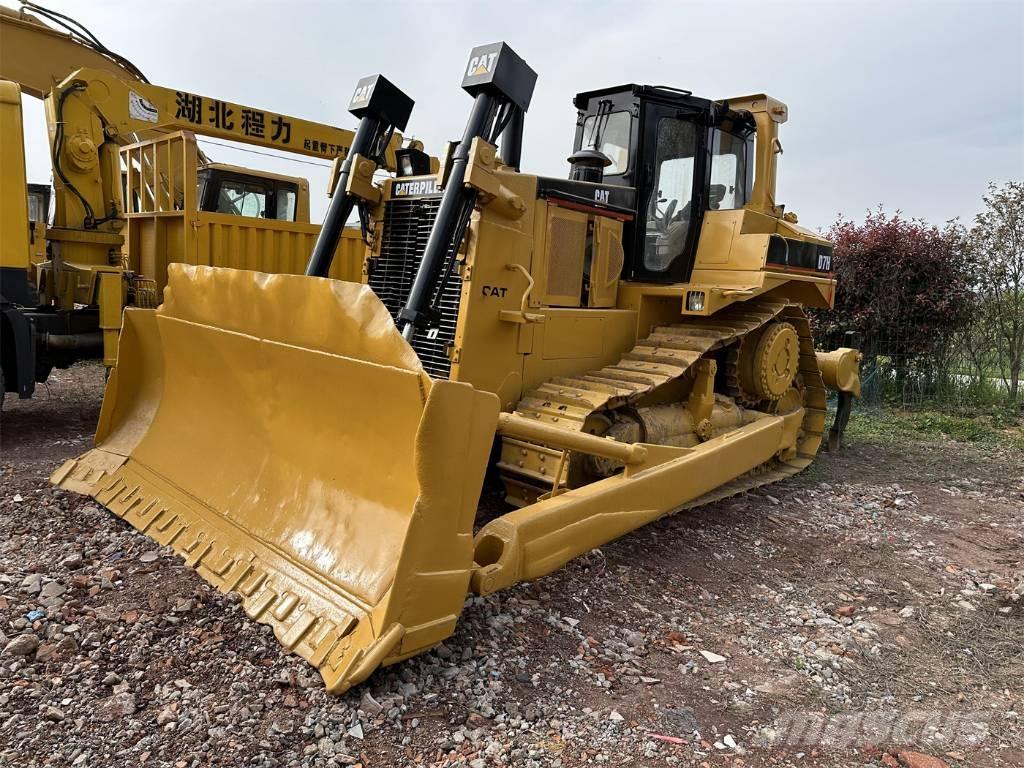CAT D 7 H Bulldozer på larvebånd