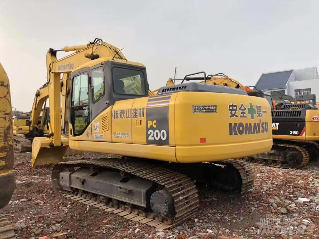 Komatsu 200-7 Gravemaskiner på larvebånd