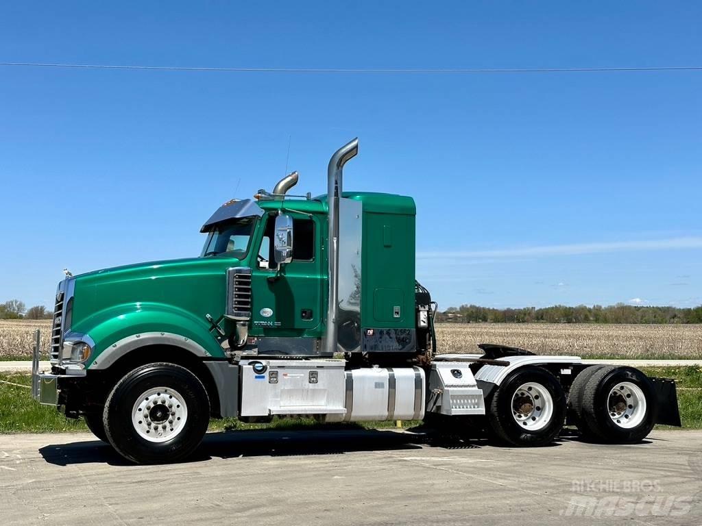Mack TD713 Andre lastbiler
