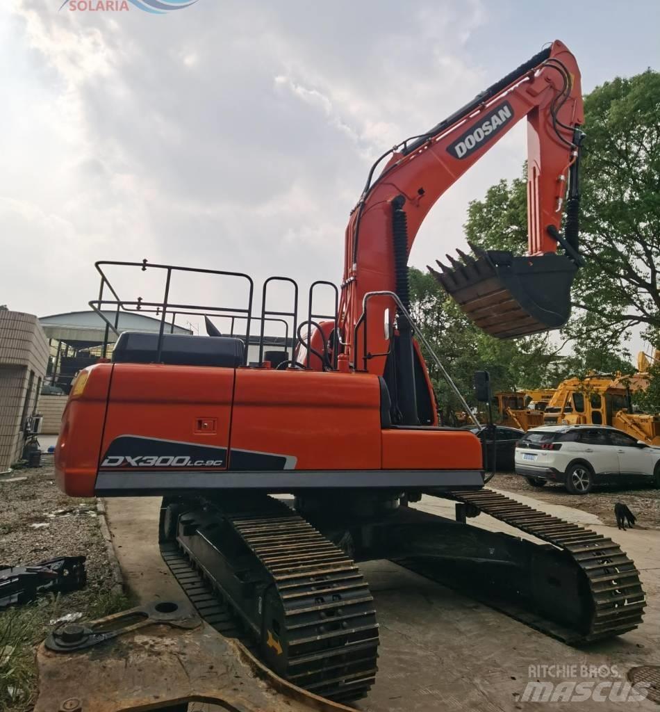 Doosan DX 300LC-9C Gravemaskiner på larvebånd