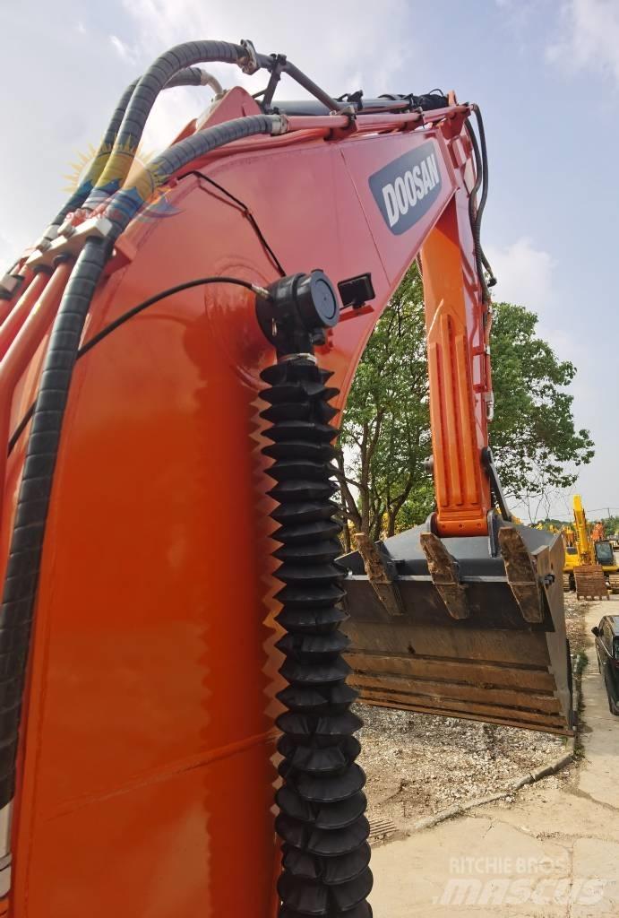 Doosan DX 300LC-9C Gravemaskiner på larvebånd