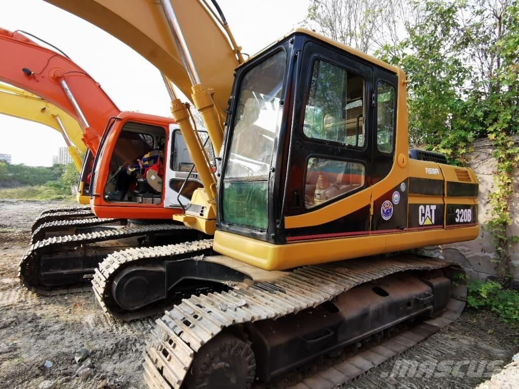 CAT 320 B L Gravemaskiner på larvebånd