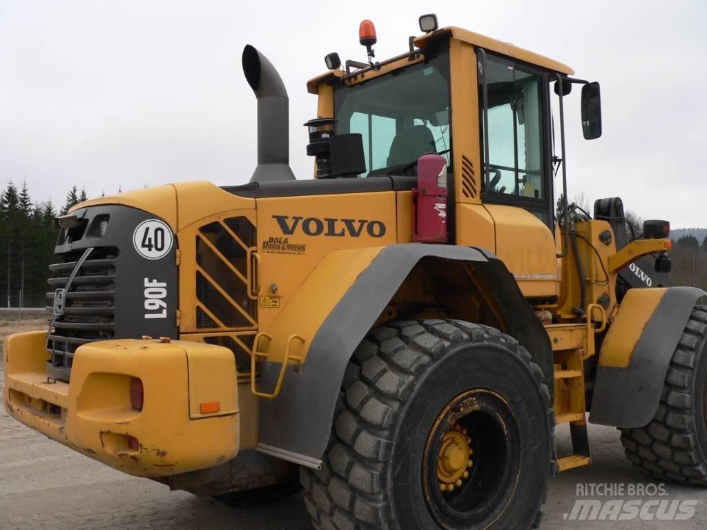 Volvo L 90 F Læssemaskiner på hjul