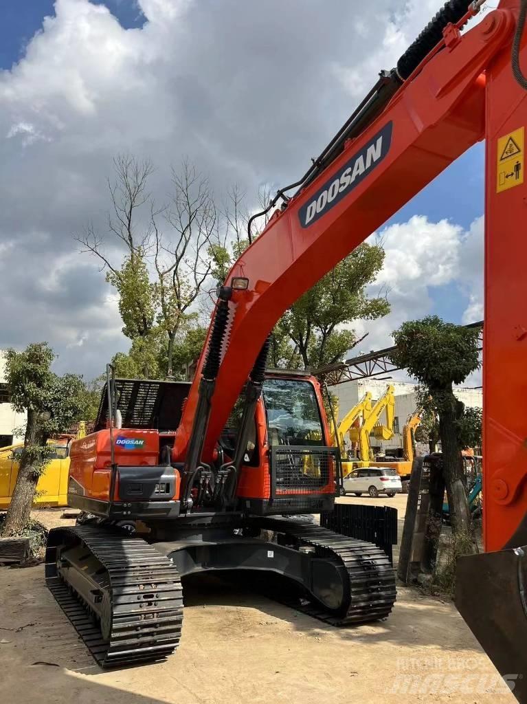 Doosan DX 225 LC-9c Minigravemaskiner