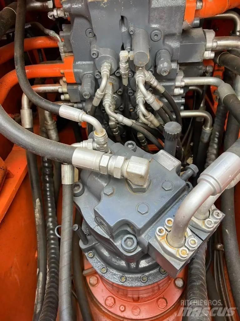 Doosan DX 225 LC-9c Minigravemaskiner