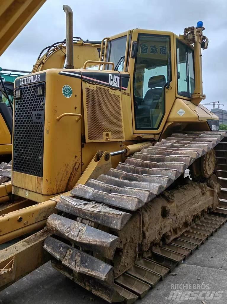 CAT D5N Bulldozer på larvebånd