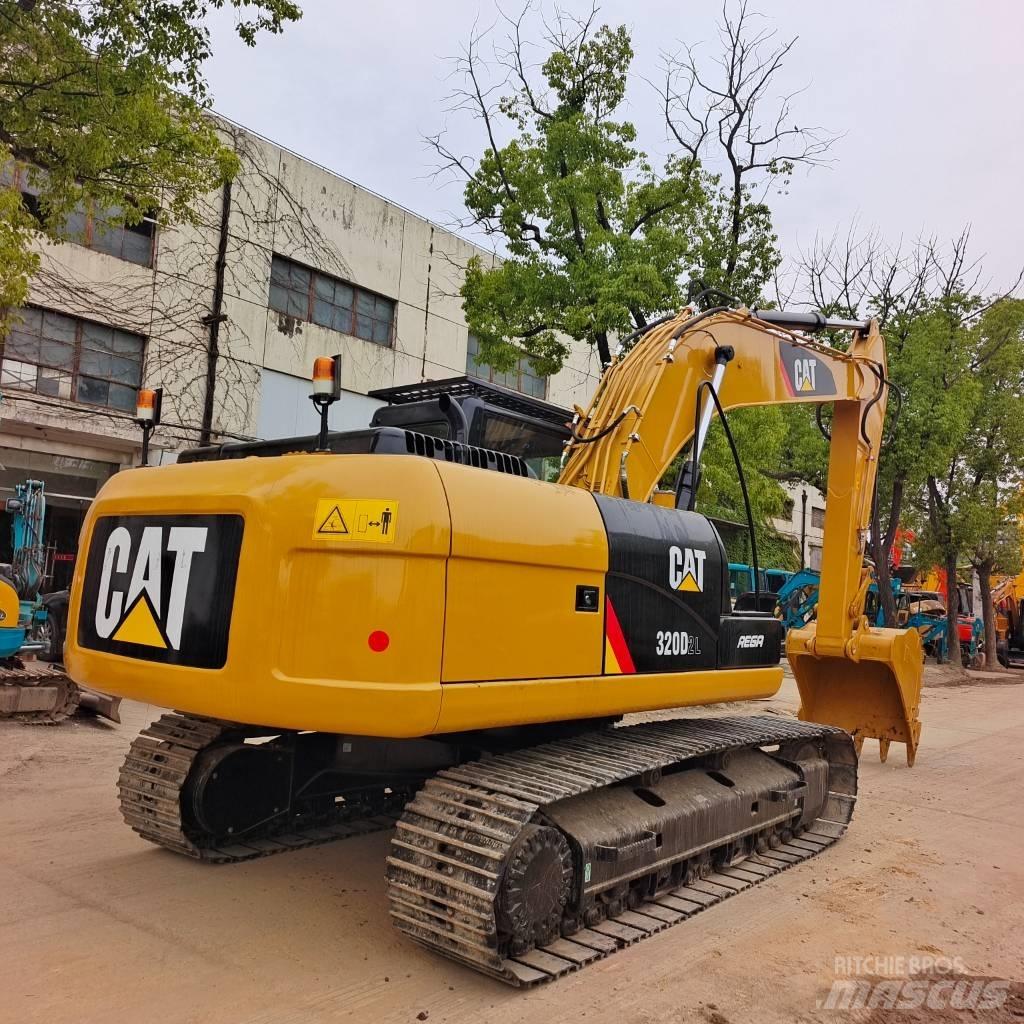 CAT 320D Gravemaskiner på larvebånd