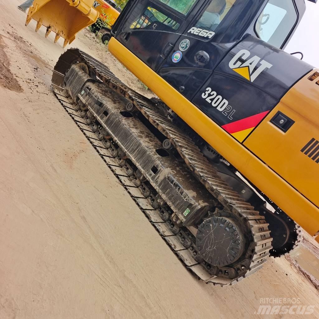 CAT 320D Gravemaskiner på larvebånd