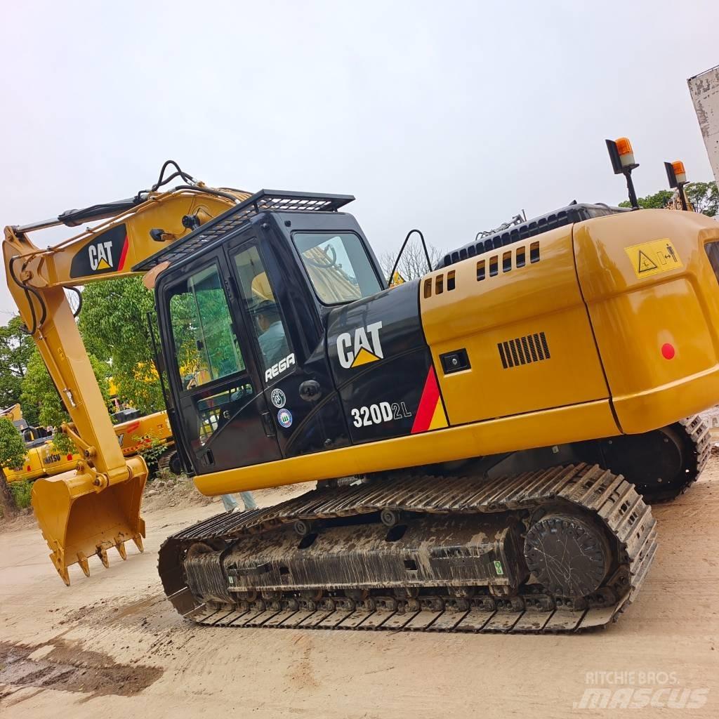 CAT 320D Gravemaskiner på larvebånd
