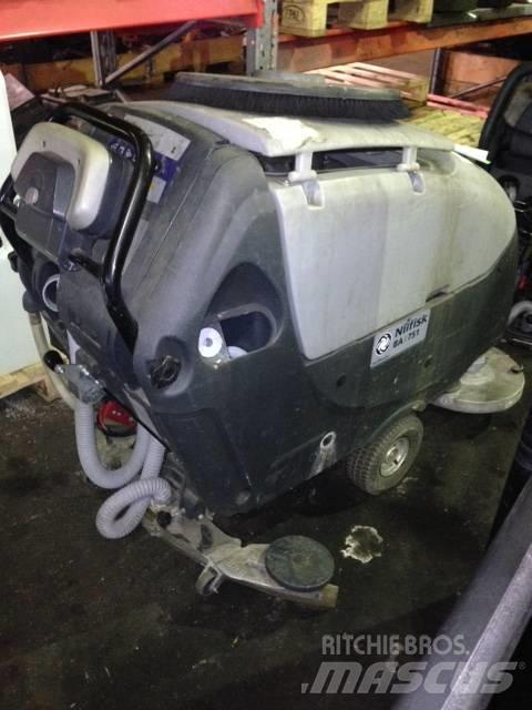 Nilfisk BA 751 Kombi-fejemaskiner