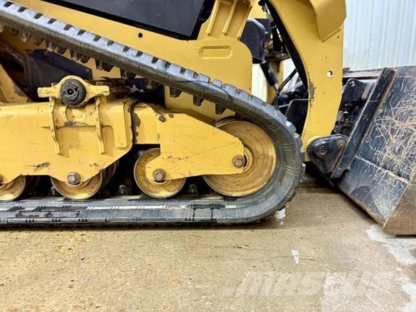 CAT 239D Minilæsser - skridstyret