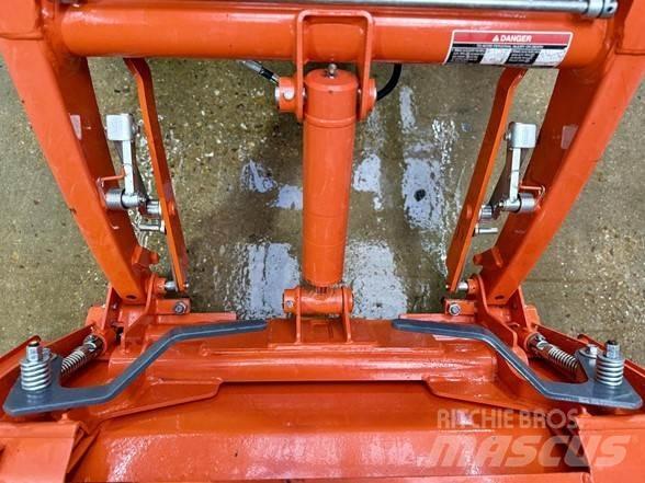 Kubota BX23 Rendegravere