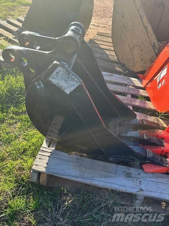 Kubota L5415A Skovle