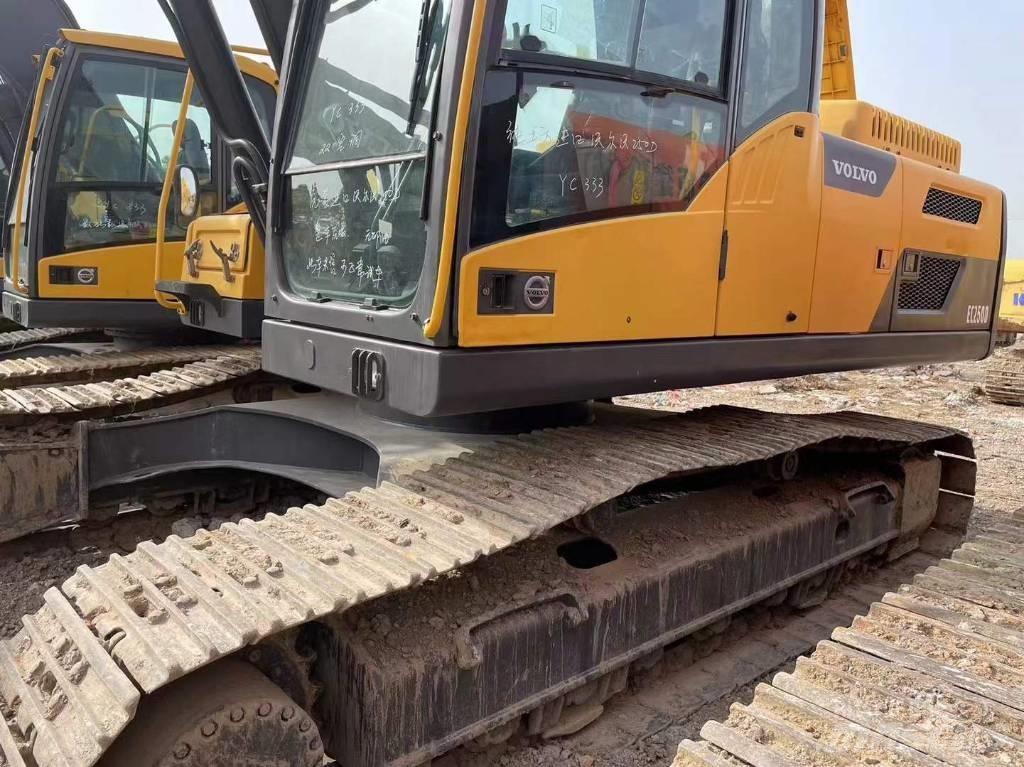 Volvo EC 250 D Gravemaskiner på larvebånd