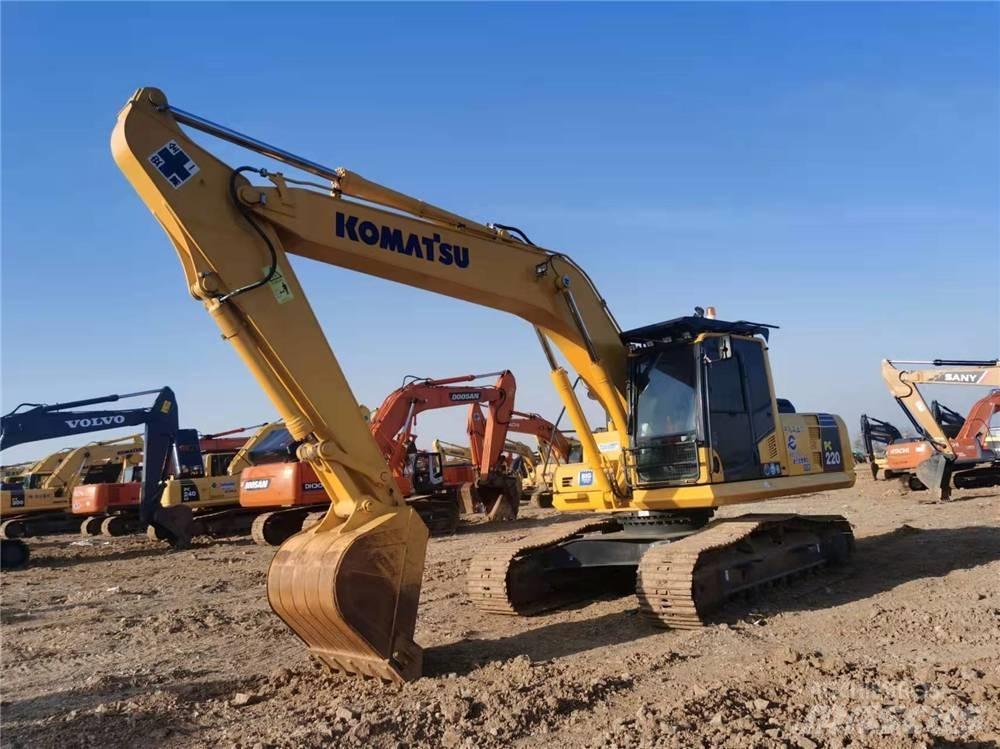 Komatsu PC 220-8 Gravemaskiner på larvebånd