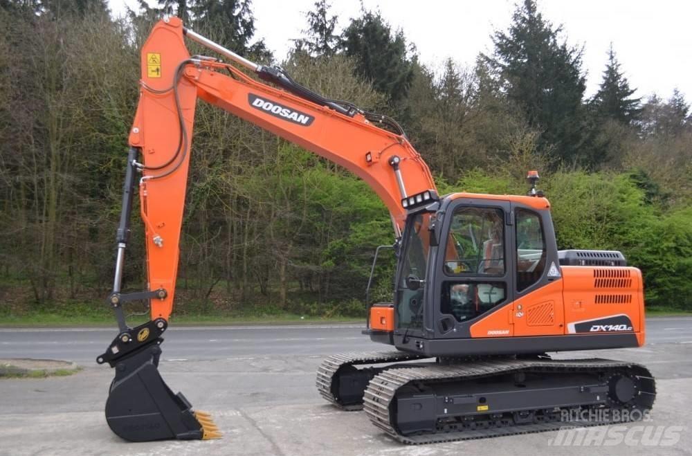Doosan DX 140 LC-5 Gravemaskiner på larvebånd