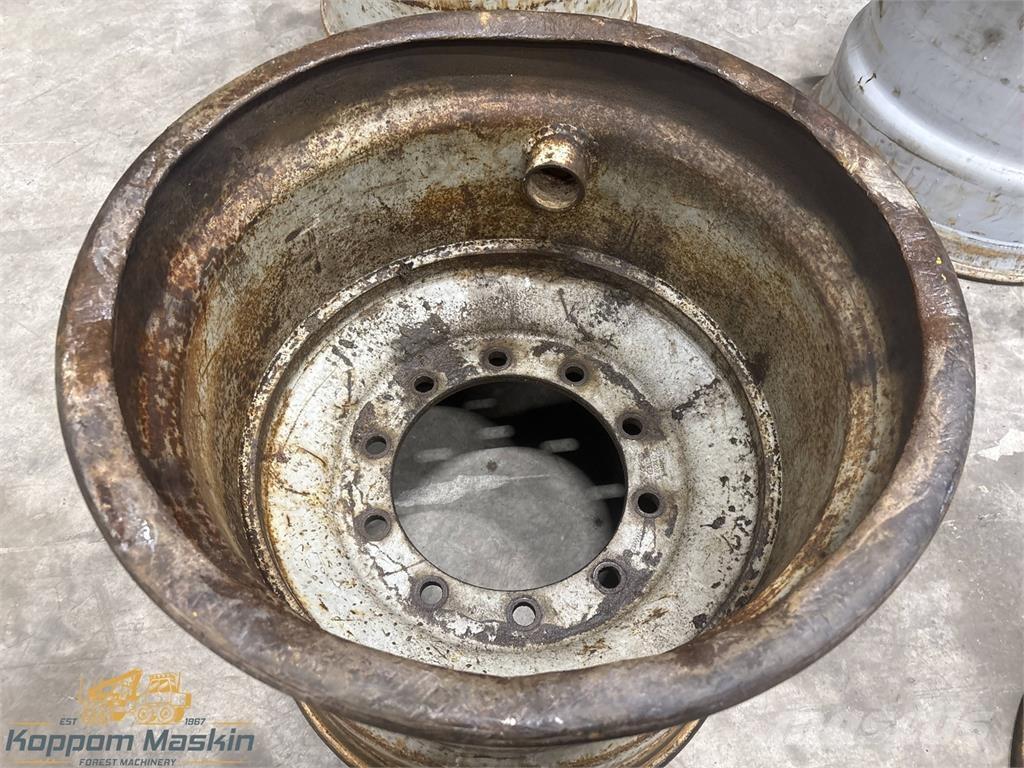 Valmet 860 24x26,5 Dæk, hjul og fælge