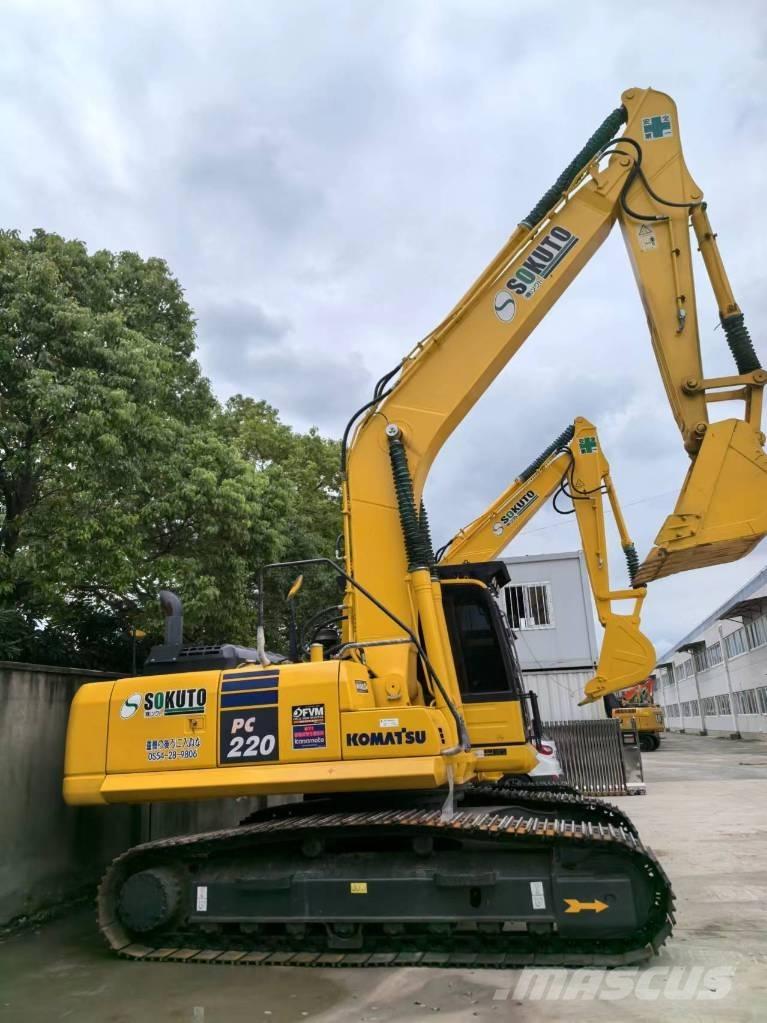 Komatsu PC 220-8 Gravemaskiner på larvebånd