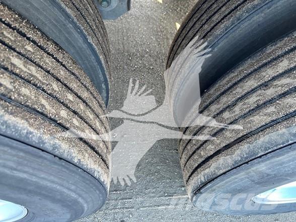 Utility 3000R Semi-trailer med Kølefunktion