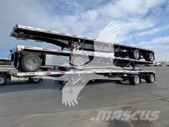 Utility 4000AE Semi-trailer med lad/flatbed