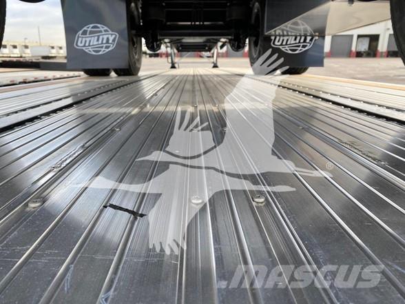 Utility 4000AE Semi-trailer med lad/flatbed