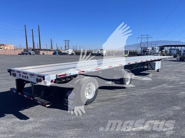 Utility 4000AE Semi-trailer med lad/flatbed