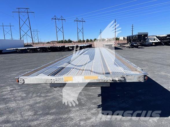 Utility 4000AE Semi-trailer med lad/flatbed