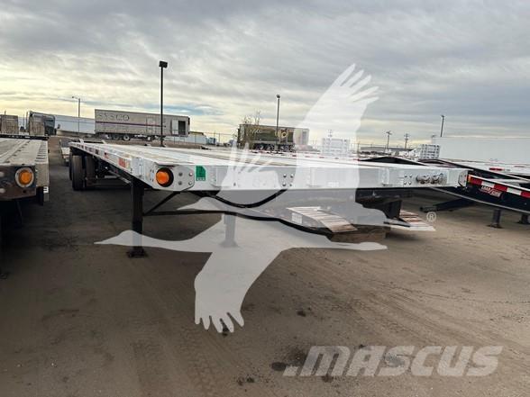 Utility 4000AE Semi-trailer med lad/flatbed