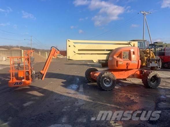 JLG 450 AJ II Bomlifte med knækarm