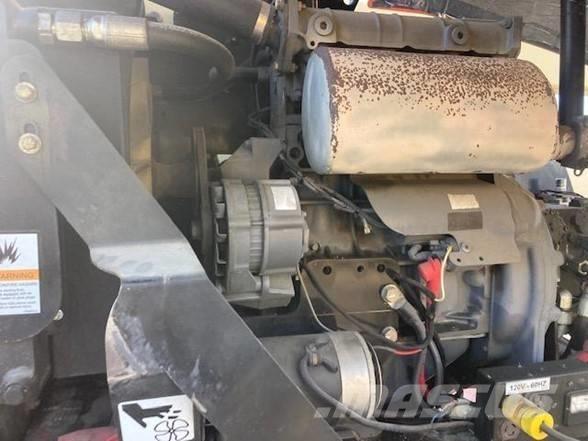 JLG 450 AJ II Bomlifte med knækarm