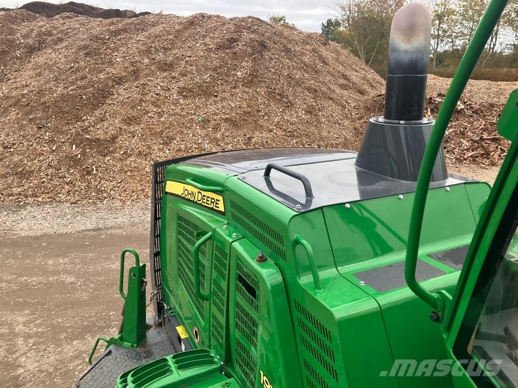 John Deere 1910G Udkørselsmaskiner