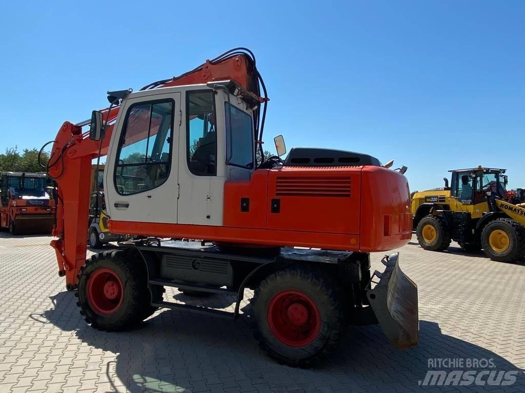 Liebherr A 900 C Gravemaskiner på hjul