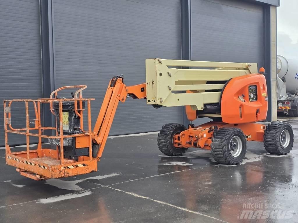 JLG 450 AJ II Bomlifte med knækarm