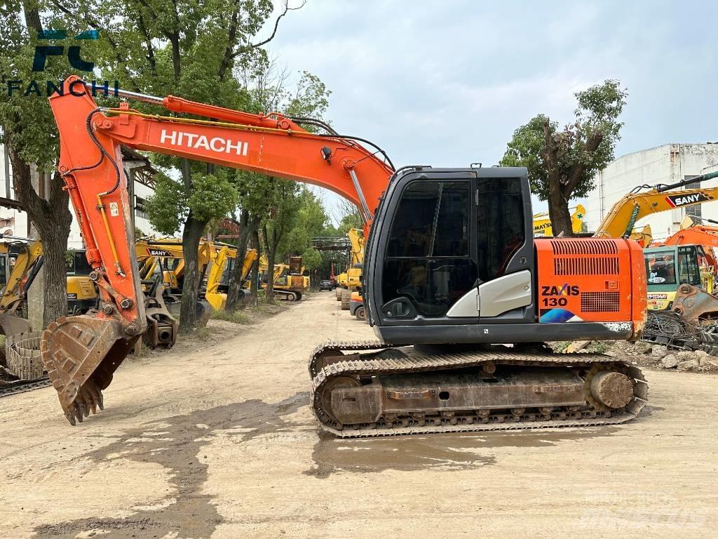 Hitachi ZX 130 Gravemaskiner på larvebånd