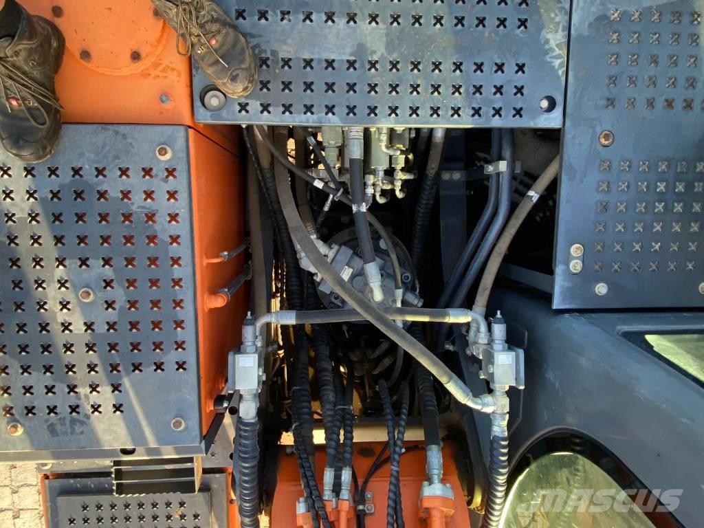 Doosan DX 255 LC-5 Gravemaskiner på larvebånd