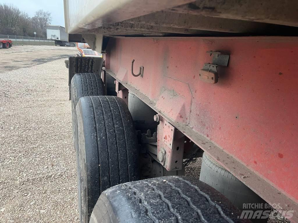 Langendorf SKA 38M3 Semi-trailer med lad/flatbed