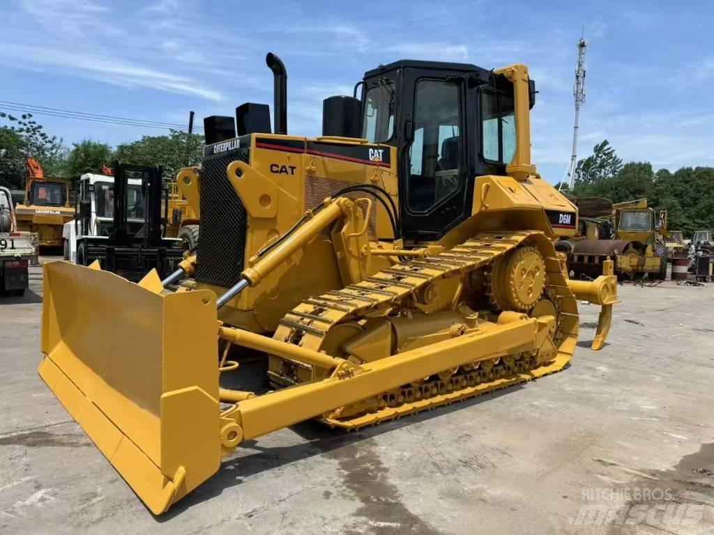 CAT D 6 M Bulldozer på larvebånd
