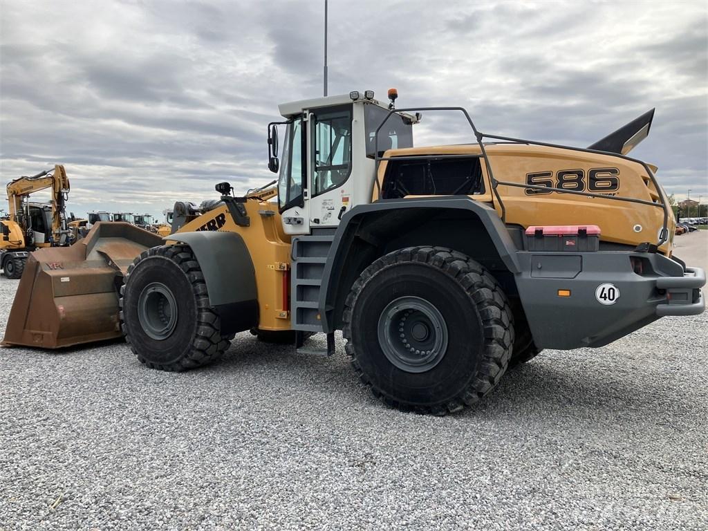 Liebherr L586 Xpower Læssemaskiner på hjul